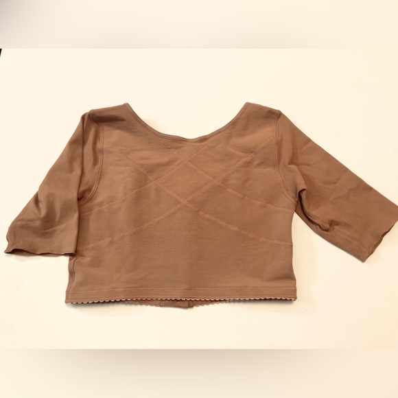 Blusa correctora de postura María size XL - Picture 5 of 6